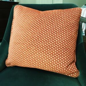 PAIR OF PILLOWS